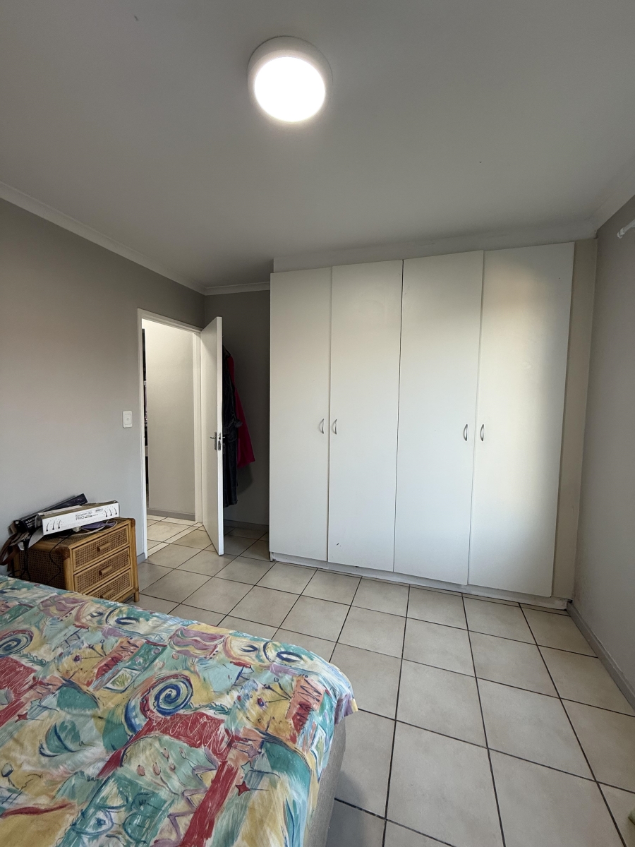To Let 2 Bedroom Property for Rent in Guldenland Western Cape